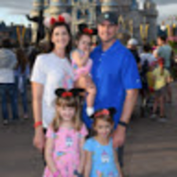 Meet your Posher, Danielle - Picture 1 of 1